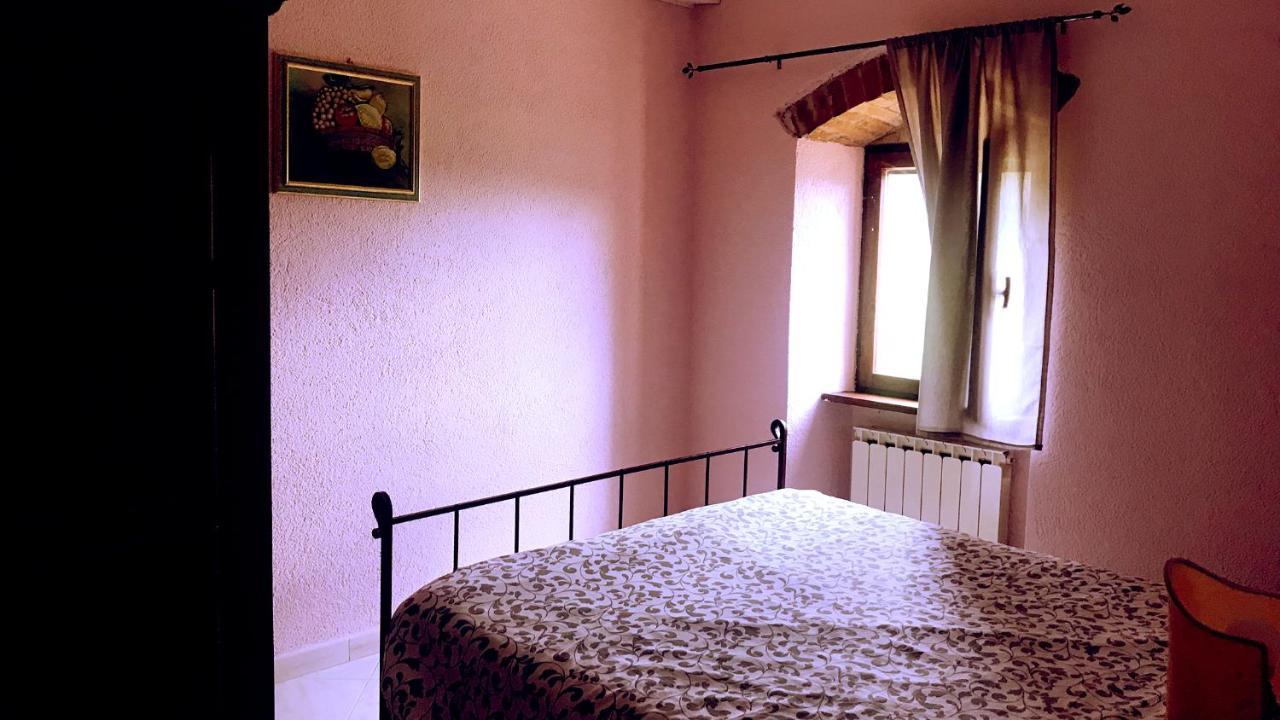 Pian D'Isola Bed & Breakfast Costacciaro Exterior photo